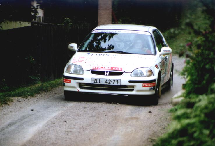 Autotec Rally Brno 2002, Zpěvák-Zvonek 